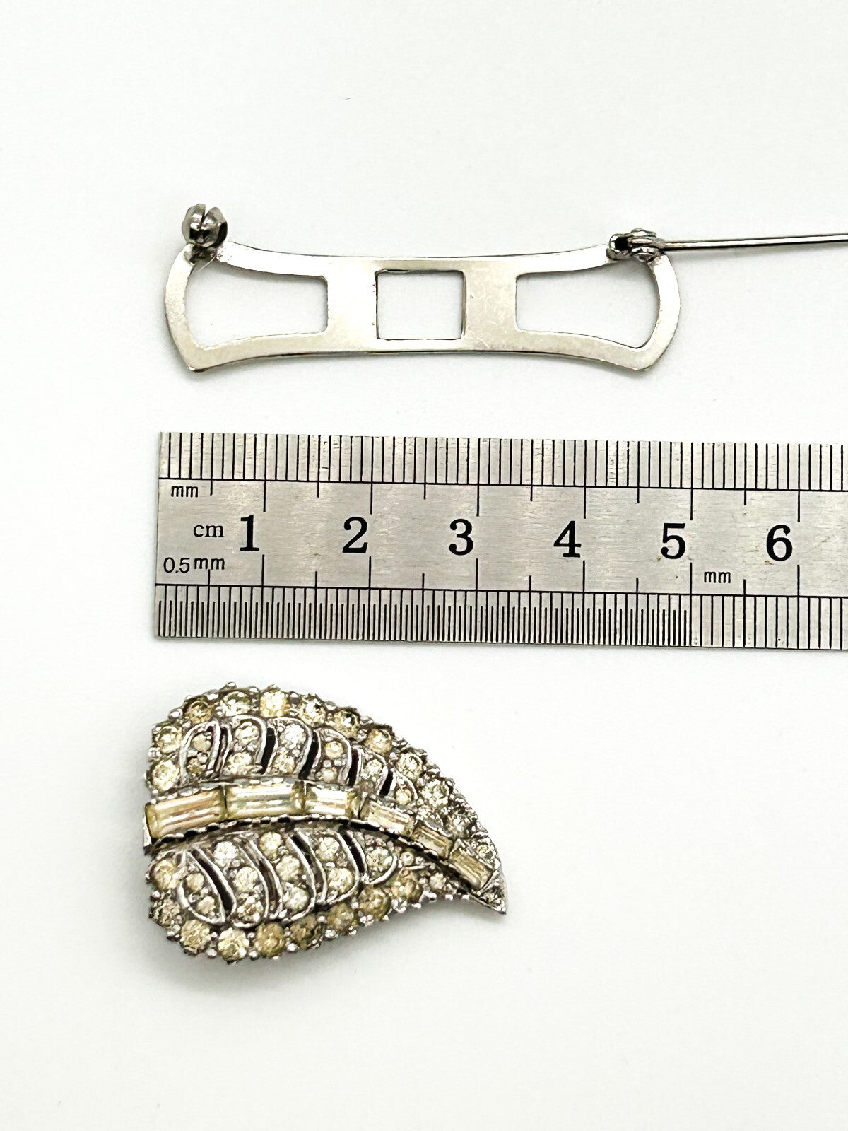 Vintage Rhinestone Duette Dress Clips Brooch Art Deco Style Baguette READ