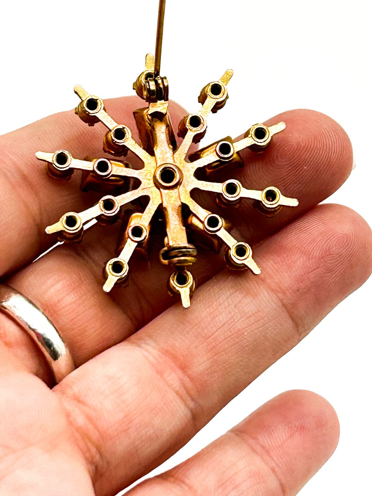 Vintage Blue Clear Rhinestone Starburst Brooch Gold Tone Atomic Snowflake Pin