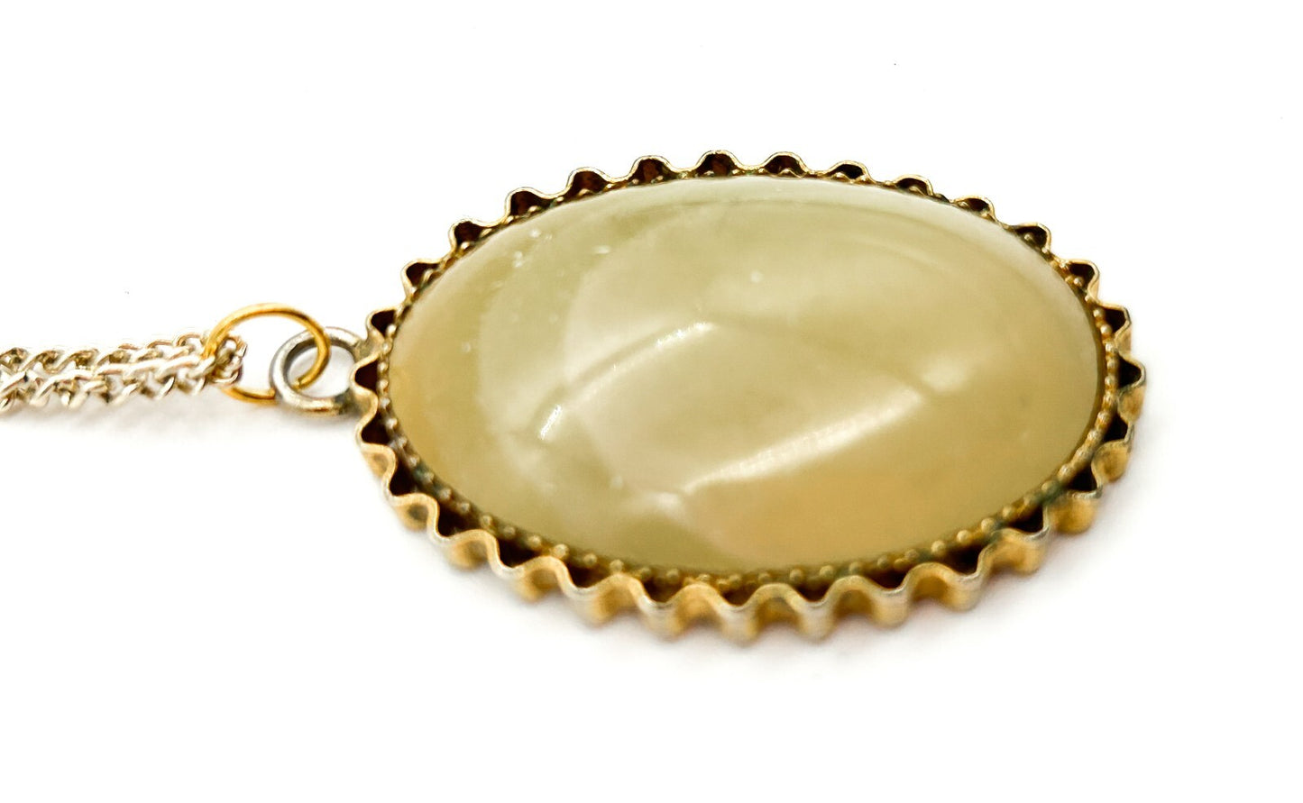 Vintage Lemon Agate Cabochon Pendant Necklace Gold Tone Oval Yellow Gemstone