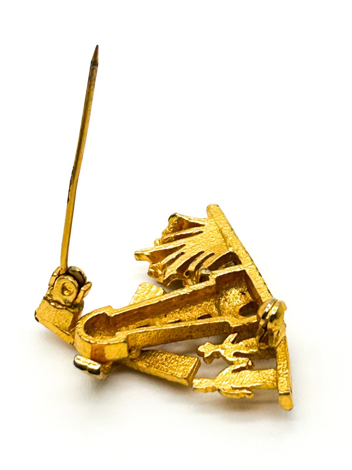Vintage Gold Tone Dutch Windmill Scene Brooch Flowers Couple