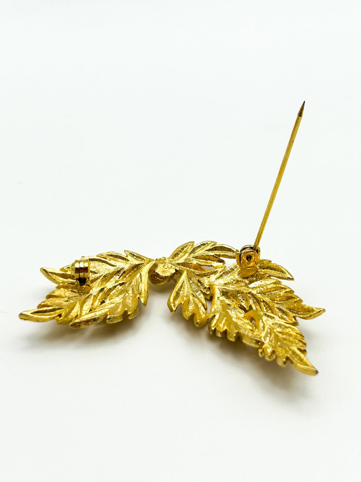 Vintage (60s) Signed Sphinx Gold Tone Wheat Sheaf Bow Brooch