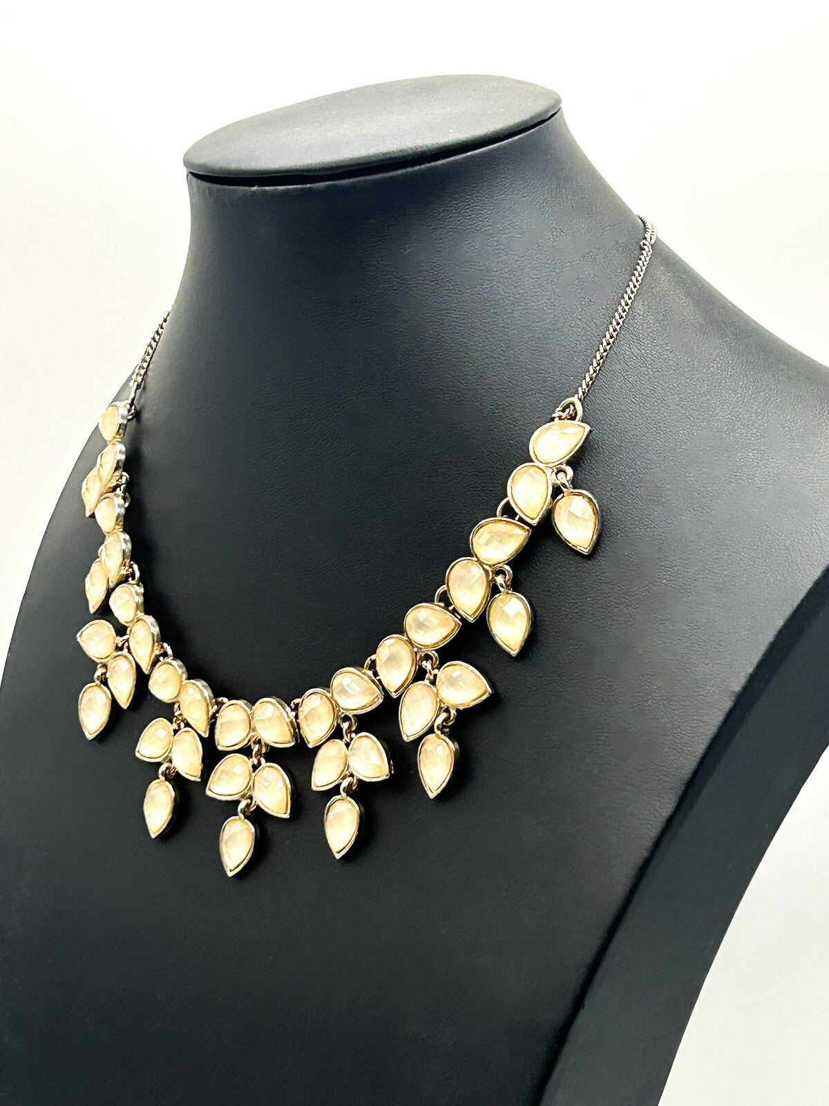 Accessorize Faceted Teardrop Statement Necklace – Champagne Acrylic Leaf Design
