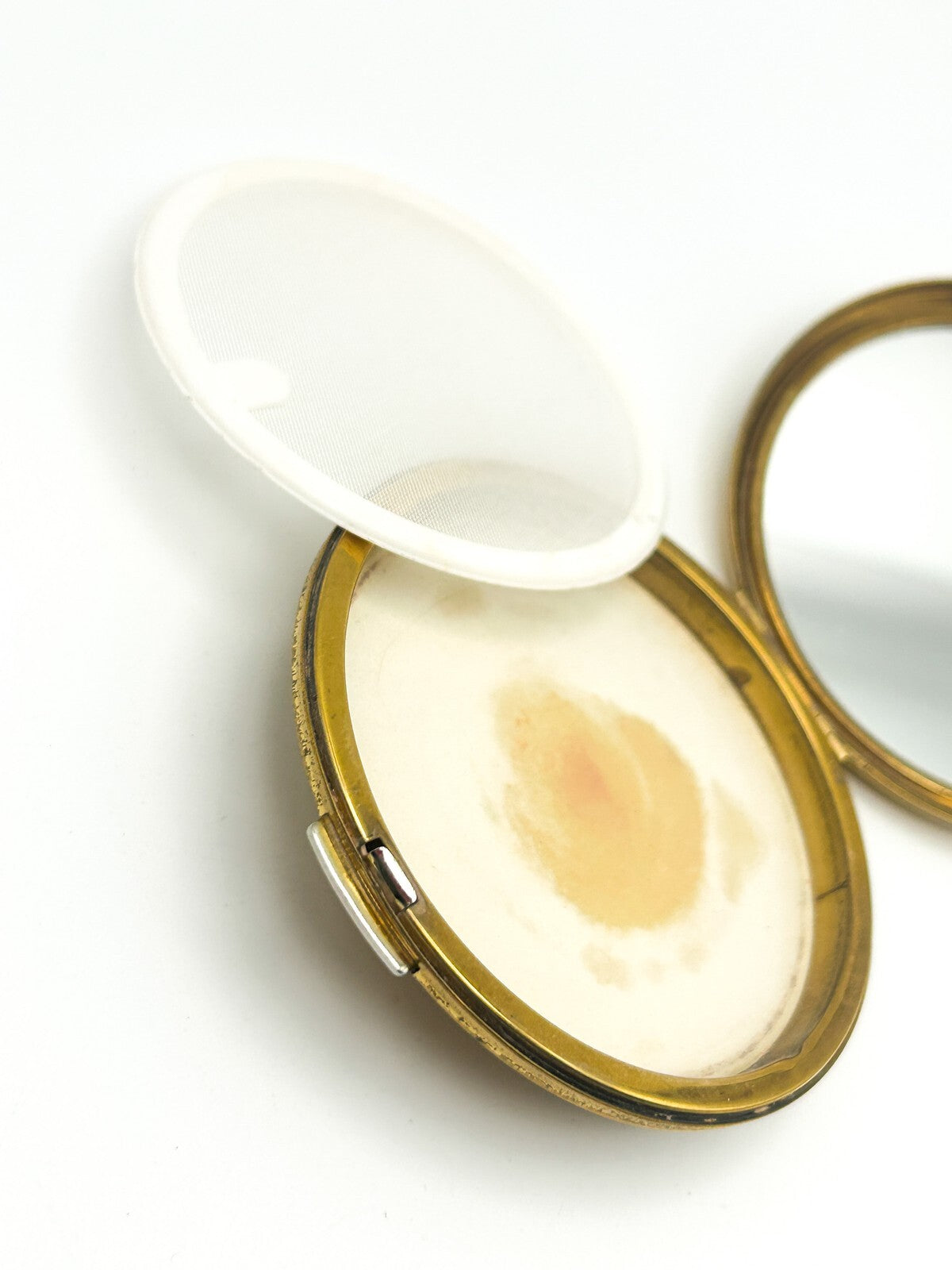 Vintage Stratton Floral Butterfly Powder Compact Gold Tone Mirror England