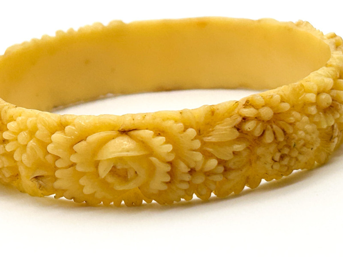 Vintage Hand-Carved Flower Celluloid Floral Bangle