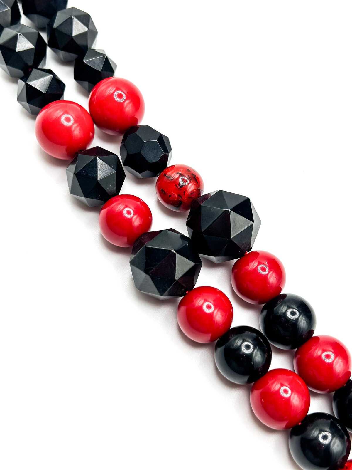 Vintage Red and Black Beaded Pendant Necklace