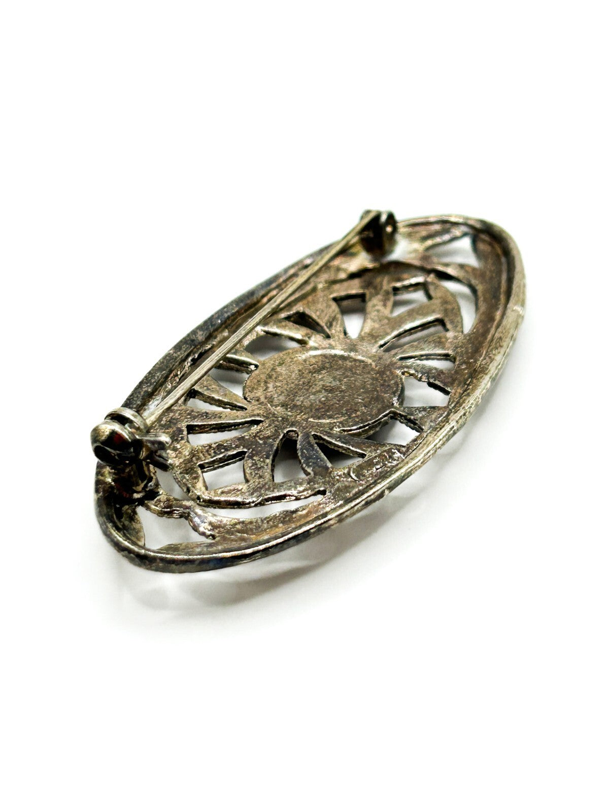 Vintage Art Deco Style Black Cabochon Brooch Silver Tone Openwork Oval