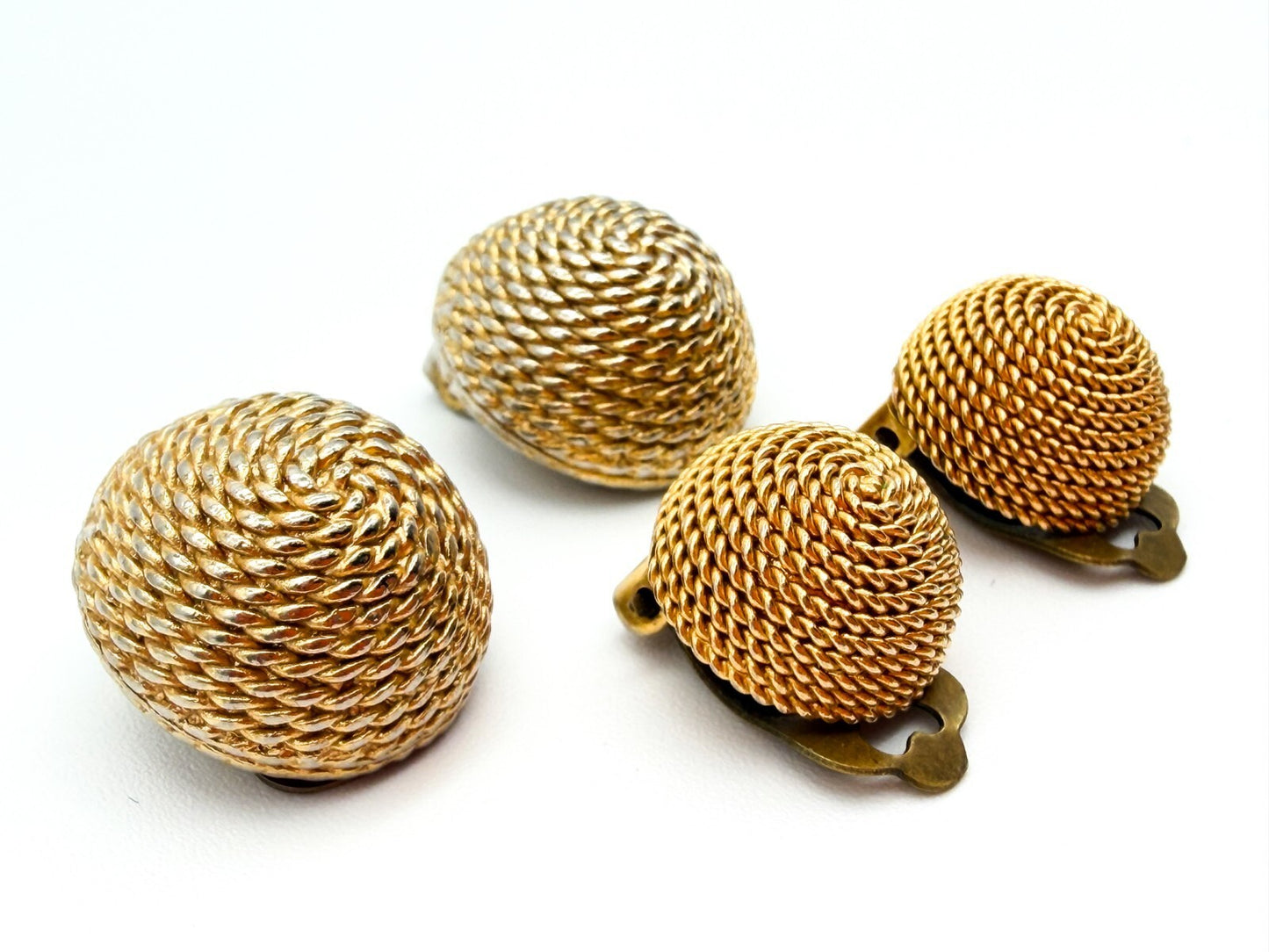 Vintage Gold Tone Rope Swirl Twist Clip On Earrings Dome Textured Retro 1980s