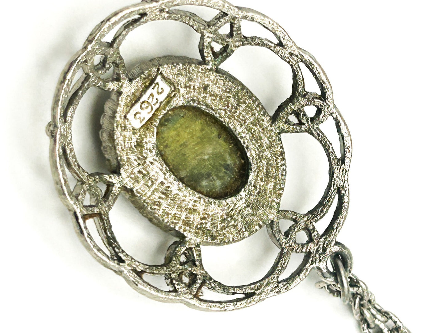 Vintage Silver Tone Openwork Pendant Necklace with Serpentine Cabochon