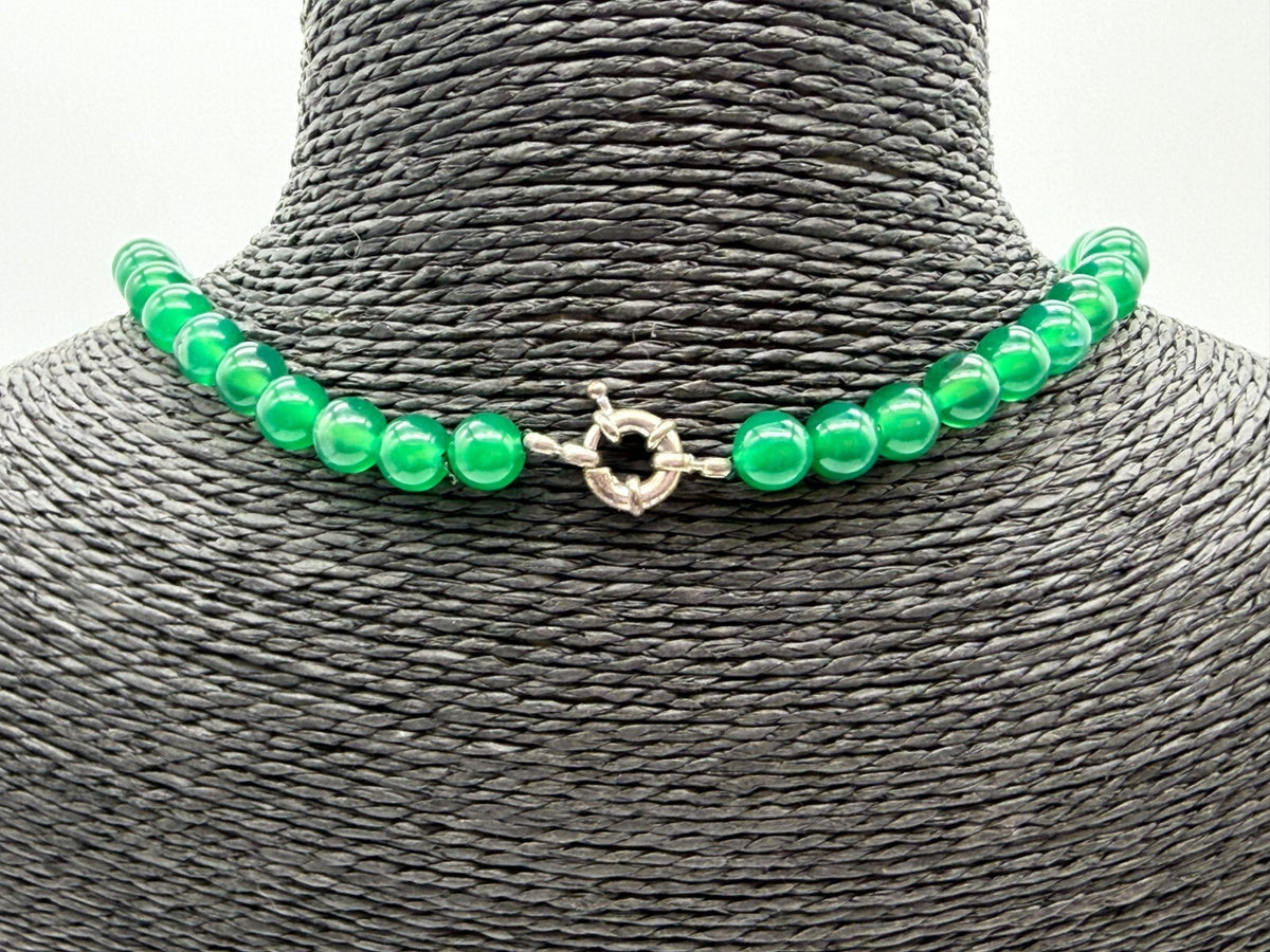 Vintage Emerald Green Gemstone Bead Necklace Graduated 18.5” READ