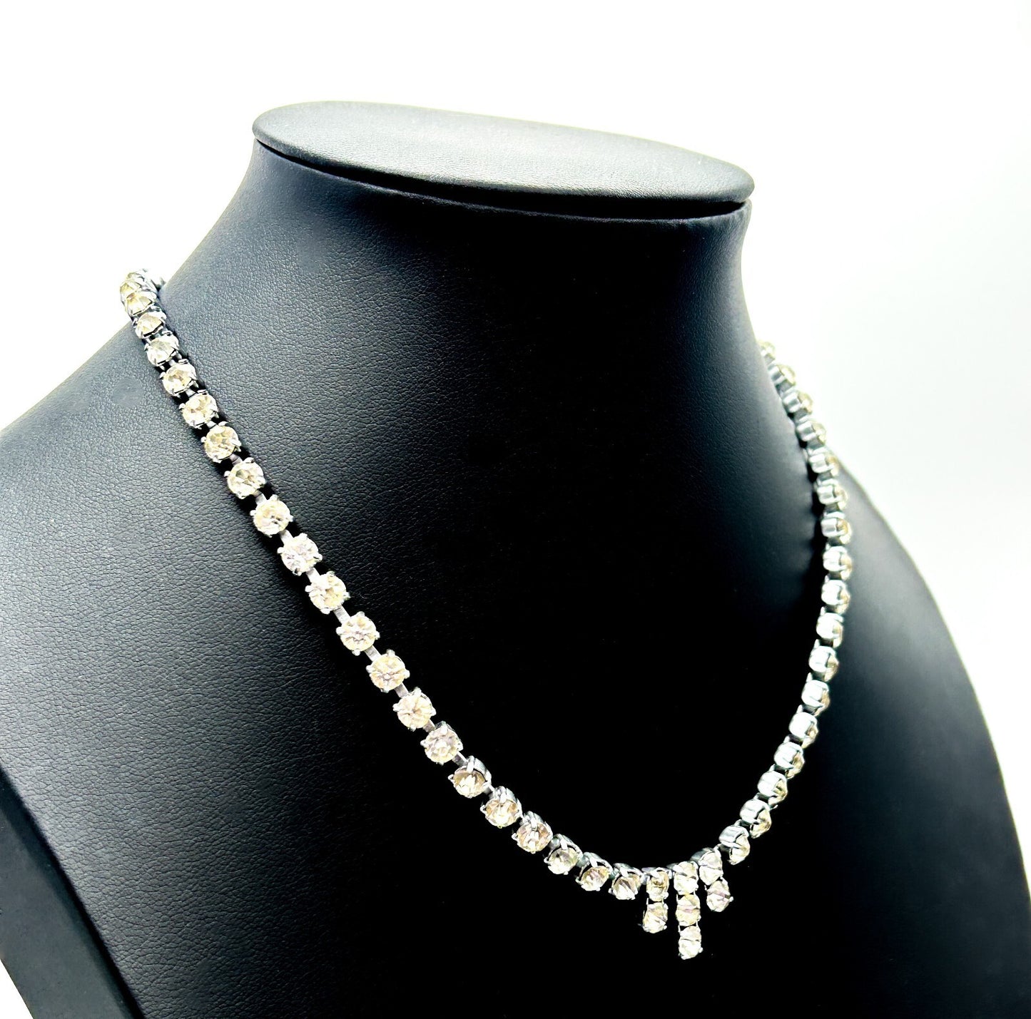 Rhinestone Necklace Silver Tone Clear Crystal Drop Pendant Prong Set Choker 15”