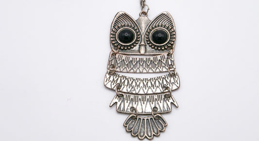 Silver Tone Articulated Owl Necklace