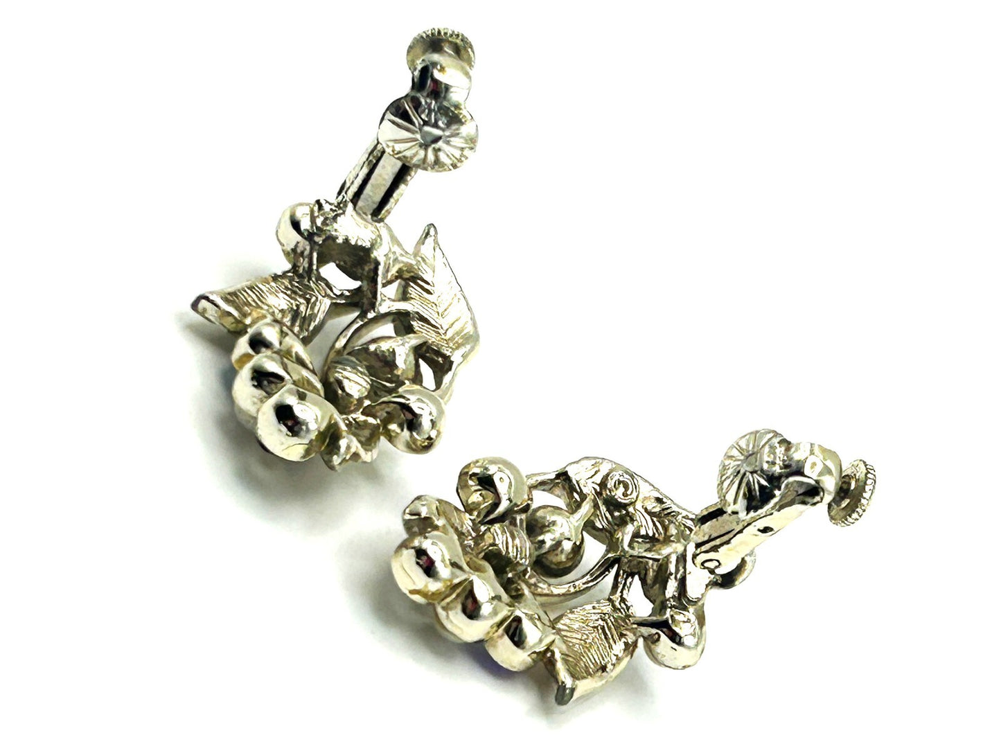 Vintage Jewelcraft AB and faux pearl leaf design earrings