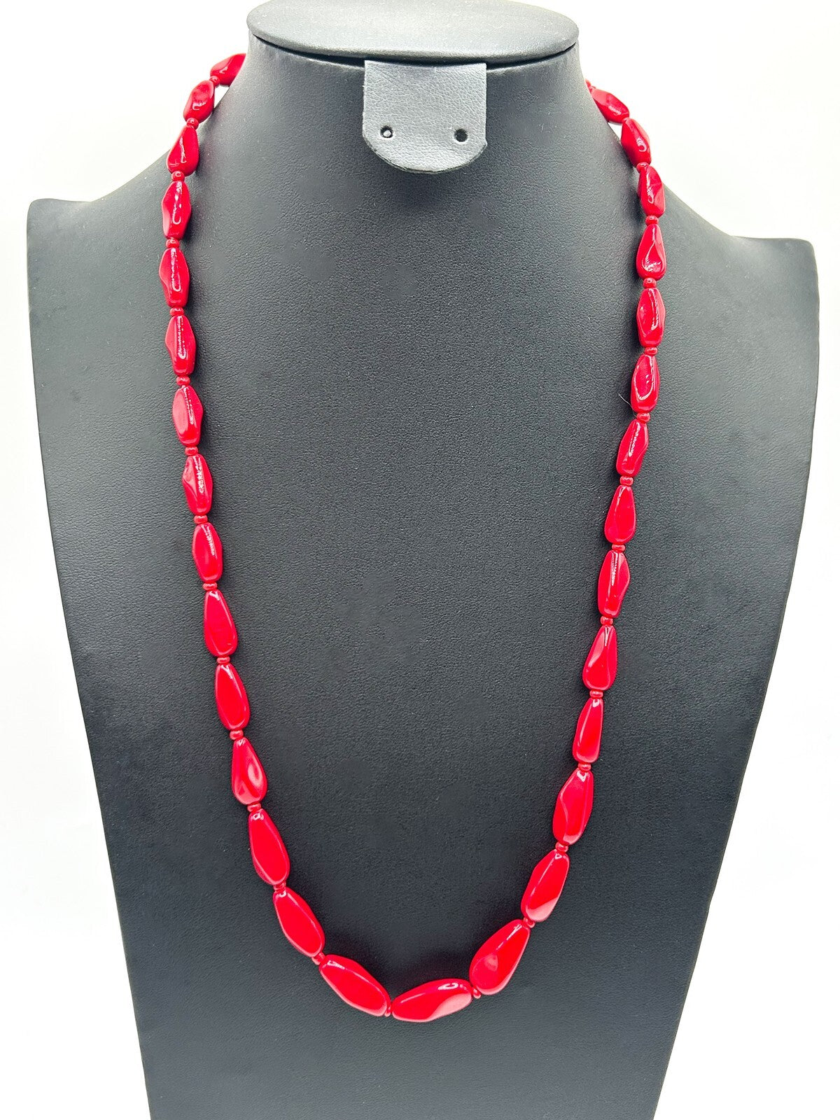 Vintage Red Glass Beaded Necklace