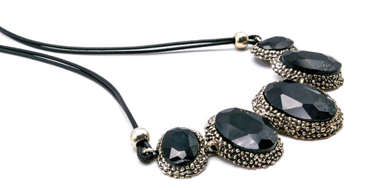 Chunky Silver Tone Gothic Black Glass Faceted Cabochon Statement Necklace