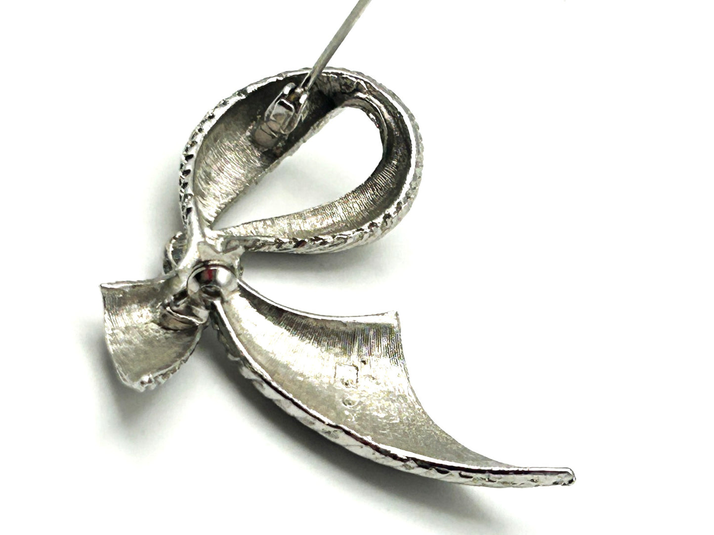 Vintage Silver Ribbon Bow Brooch Mid Century Modern Sweeping Textured Pin Retro