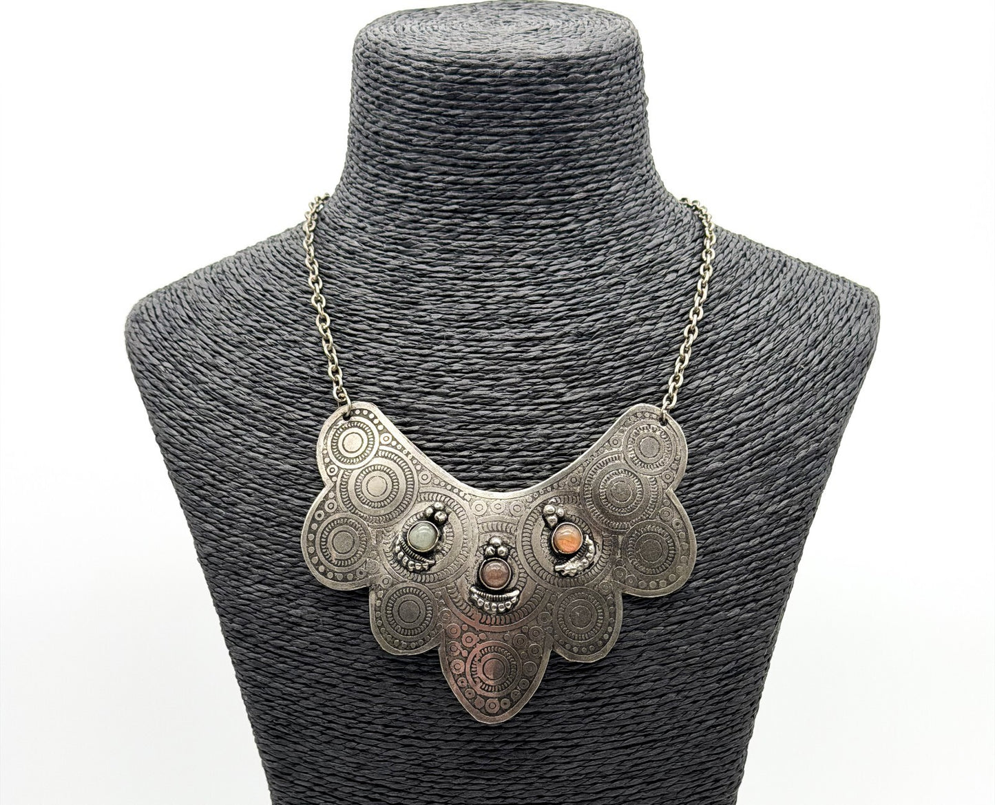 Silver Tone Ornate Ethnic Style Bib Necklace with Semi-Precious Agate Cabochons