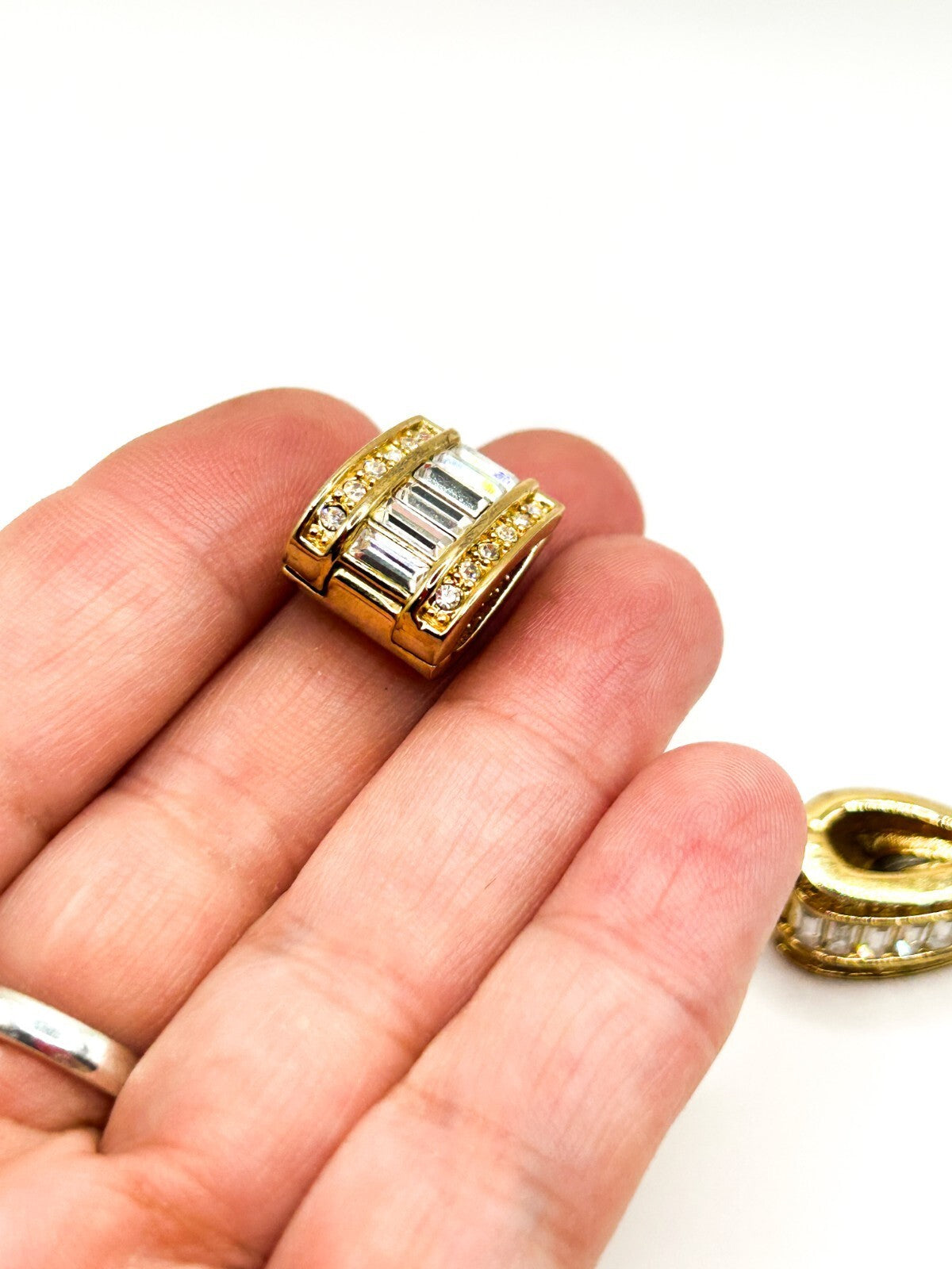 Vintage Monet Gold Tone Baguette Rhinestone Magnetic Earrings Original Card