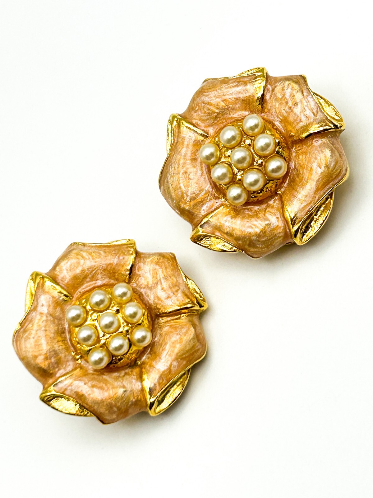 Vintage Peach Enamel Flower Clip On Earrings Faux Pearl Gold Tone Statement