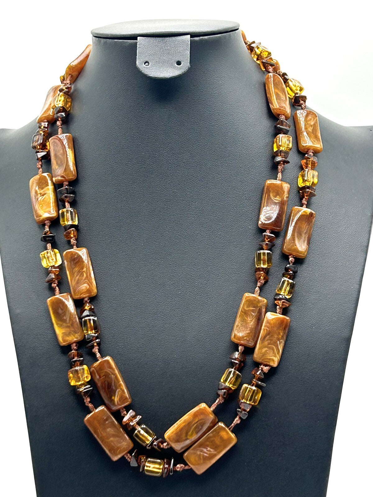 Vintage Toffee Swirl Long Bead Necklace – 46in / 51g