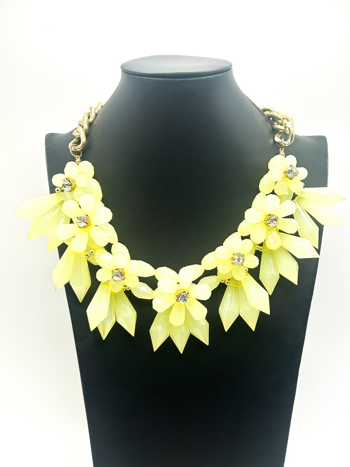 Yellow Faceted Teardrop & Rhinestone Flower Statement Necklace – 19”