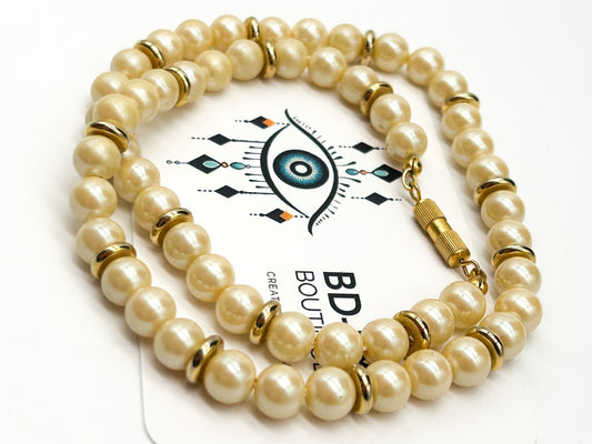 Vintage Classic Cream Pearl Necklace Glass Gold Tone Spacers Retro 34g READ