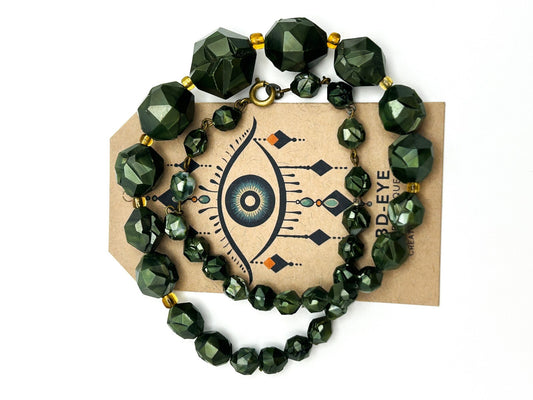 Vintage Modernist 50s-60s Moulded Green Faceted Beaded Necklace
