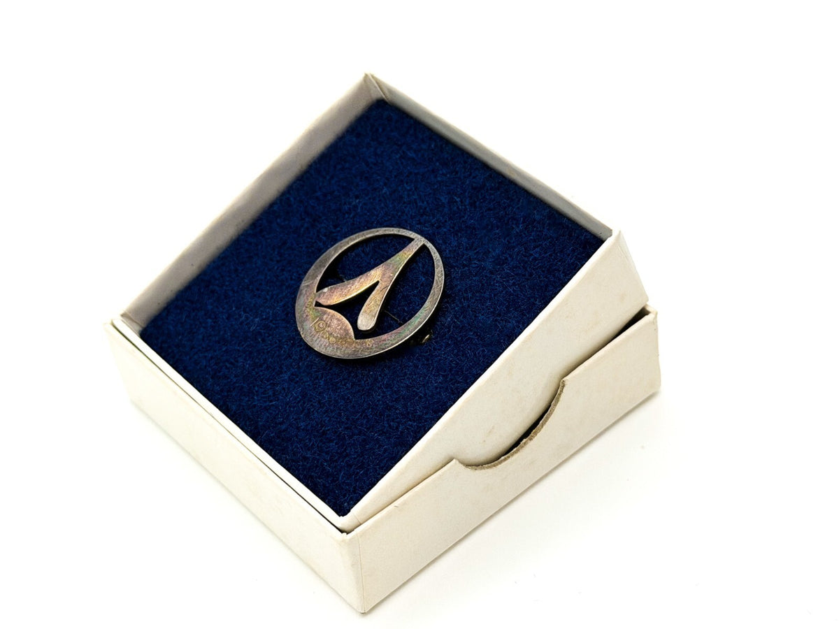 Avon 925 Sterling Silver Circular Brooch 1983 – Signed Vintage Pin