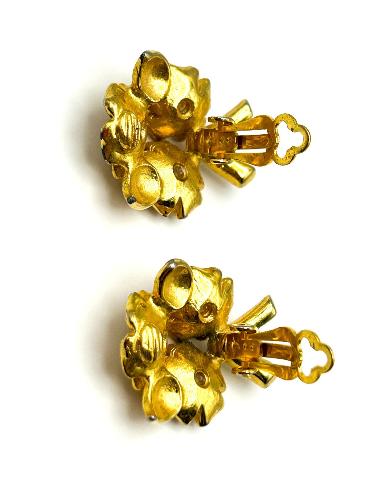 Vintage Gold Tone Floral Clip On Earrings Faux Pearl Rhinestone Bouquet Retro
