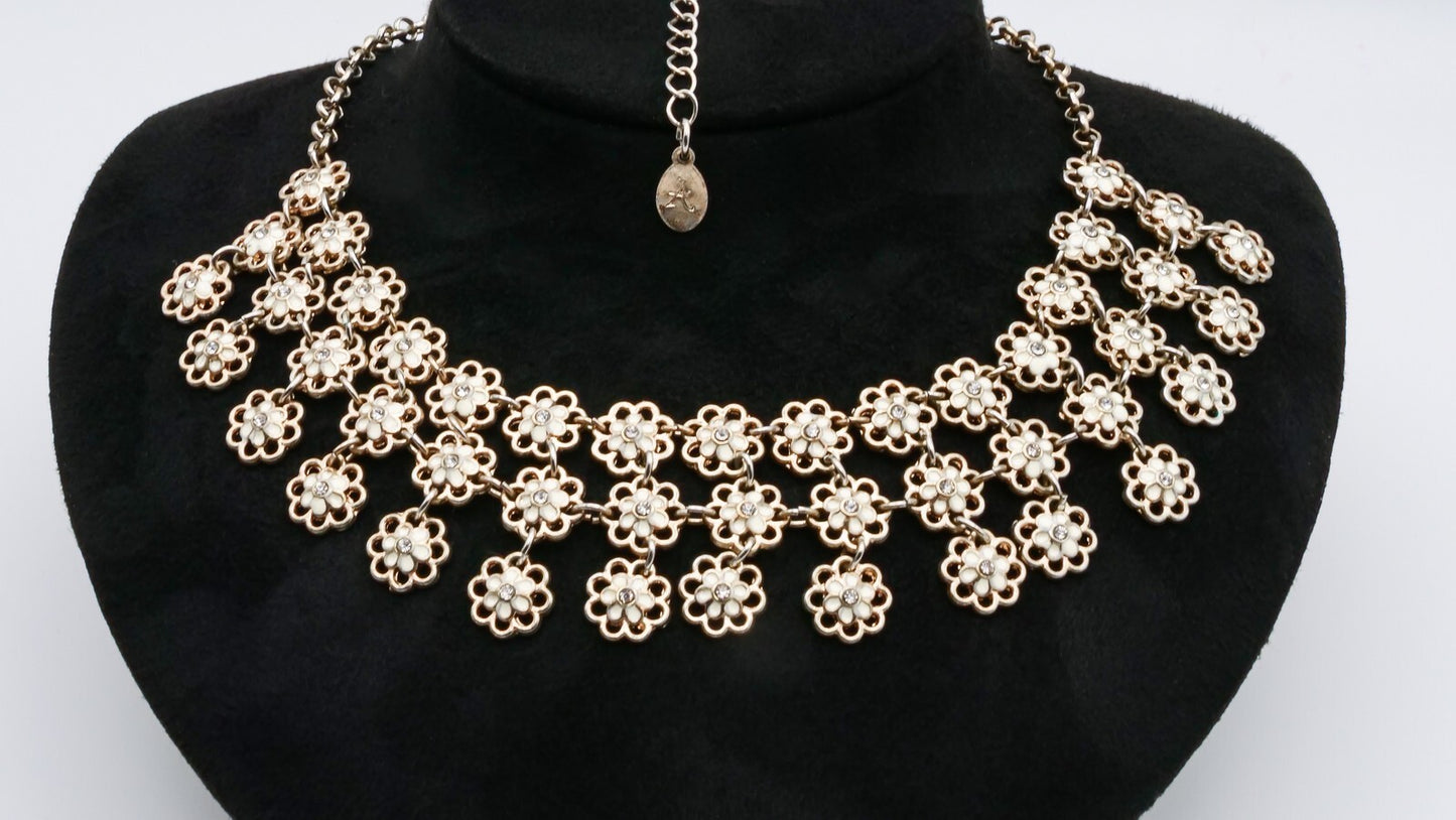 Triple Gold Tone Daisy Chain Necklace - Flower Floral Linked