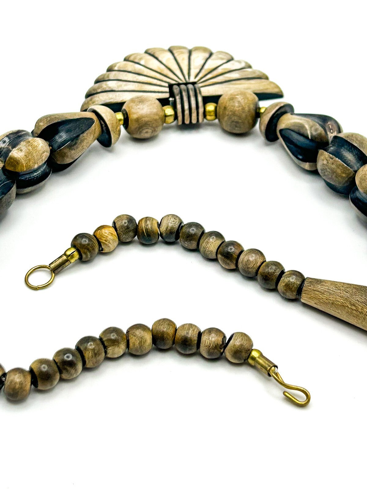 Vintage Carved Wood Beaded Necklace with Ribbed Fan Pendant