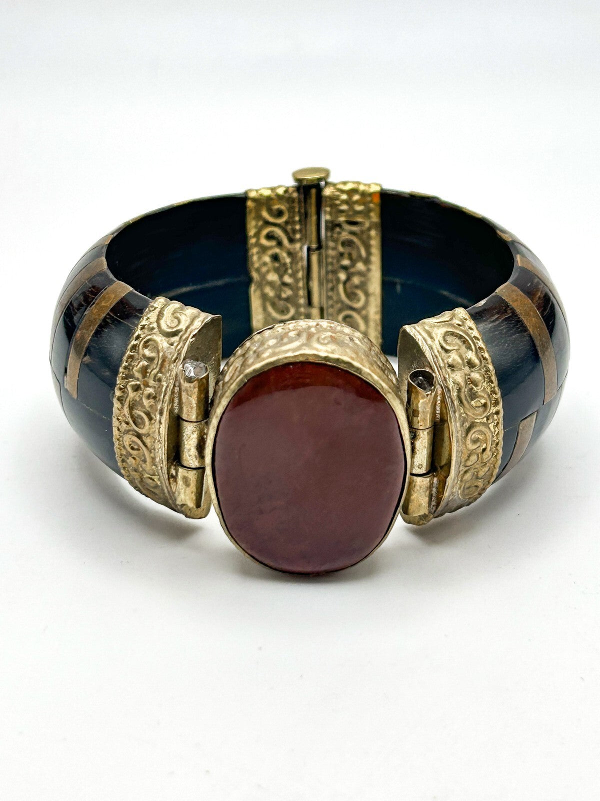 Vintage Horn, Brass and Agate Cuff, appx 18.5cm - red stone, gemstone, hinged