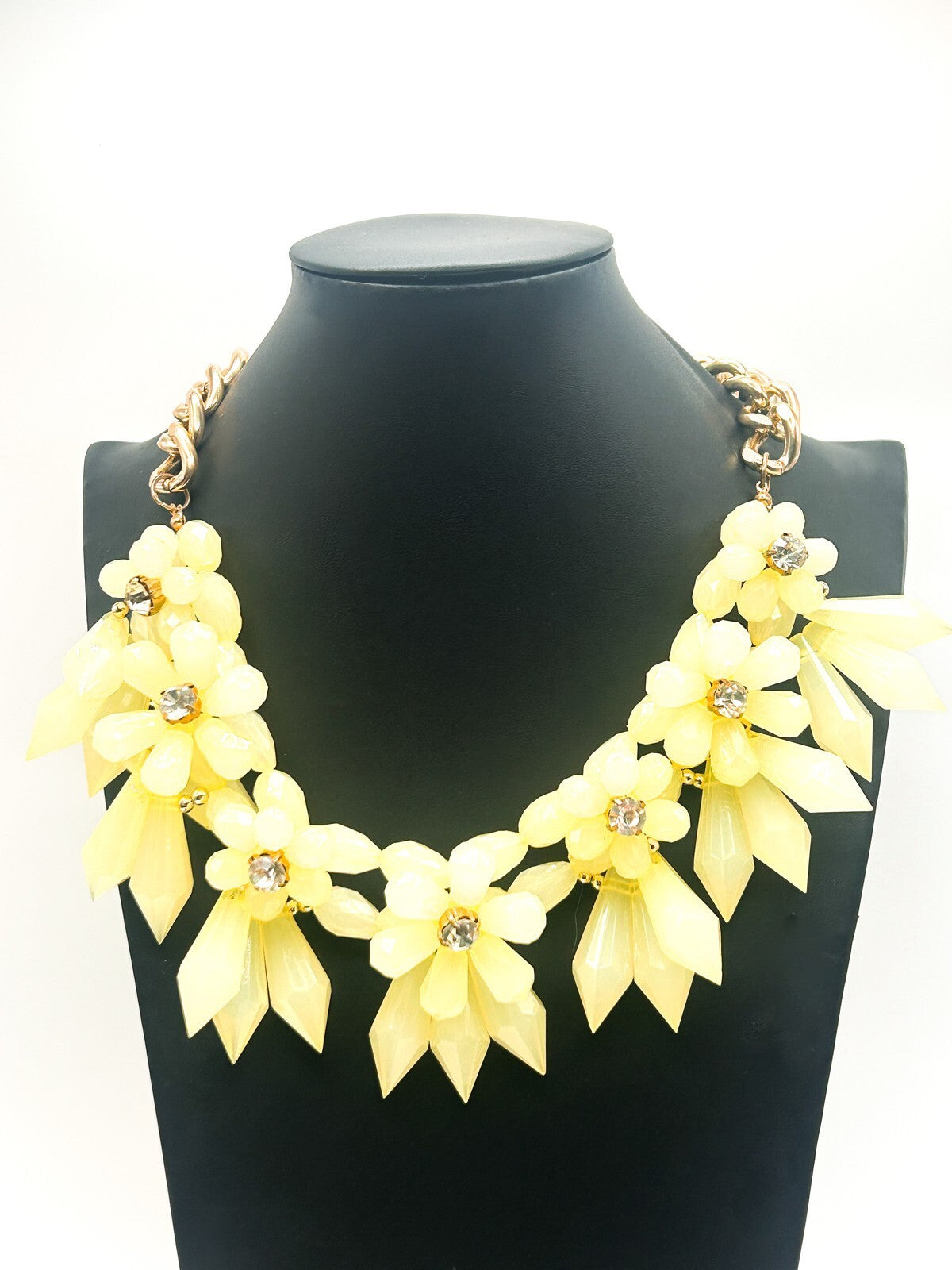 Yellow Faceted Teardrop & Rhinestone Flower Statement Necklace – 19”