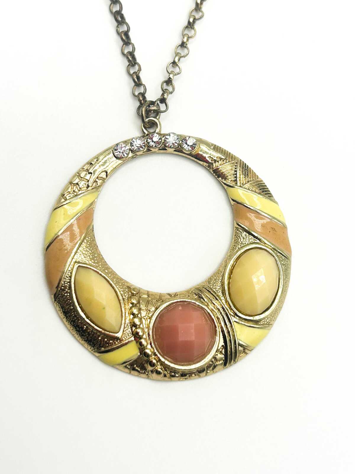 Vintage Gold Tone Hoop Pendant Necklace with Pink & Cream Cabochons – Statement