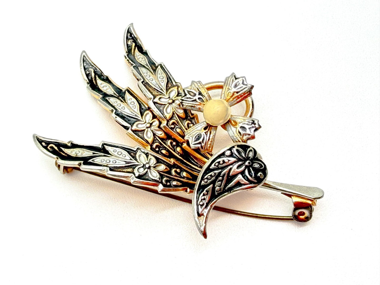 Toledo Damascene Leaf Brooch Gold Inlay Floral Vintage Spanish Pin 5.5cm